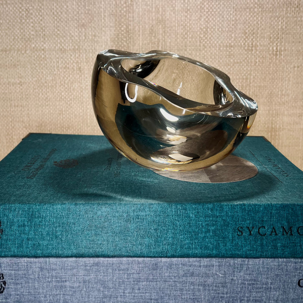 
                  
                    Viento Glass Bowl - Taupe
                  
                