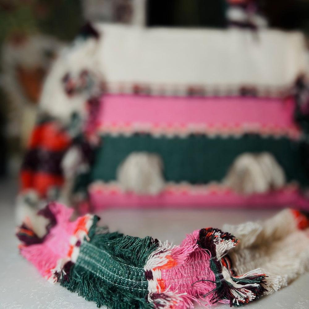 Samantha Poka Medium